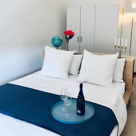 Sunrise Views Apartment Brescia